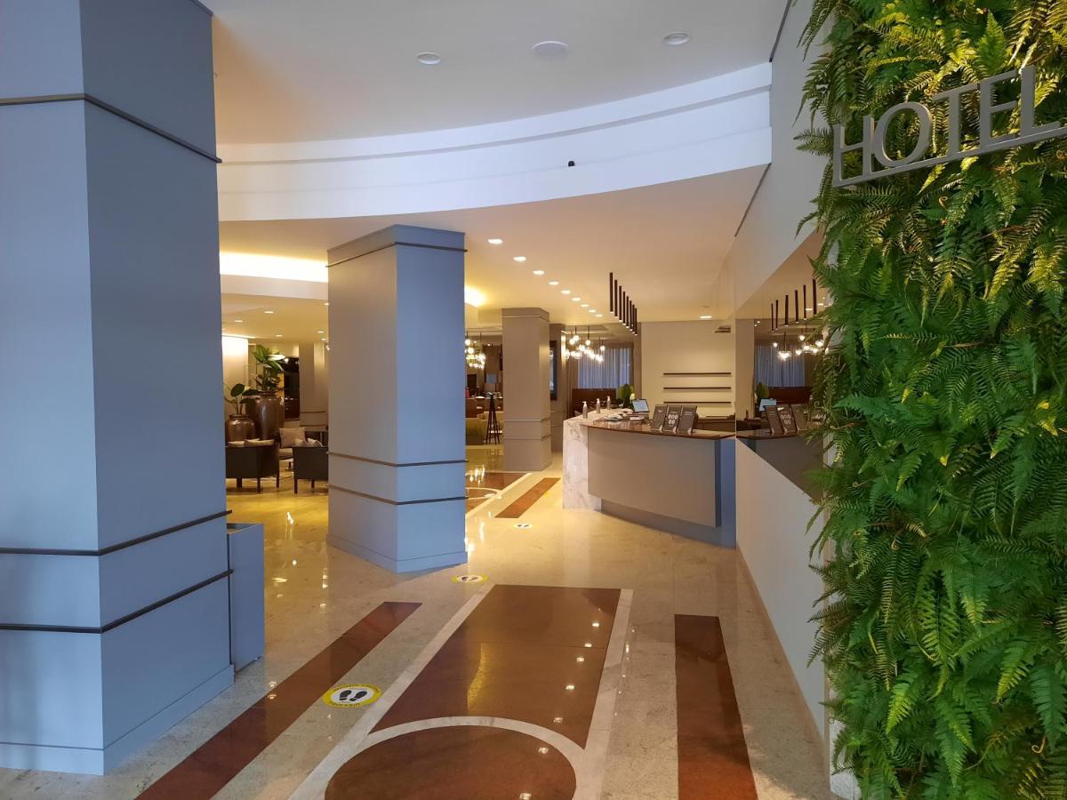 Hotel Metropole มารินกา ภายนอก รูปภาพ