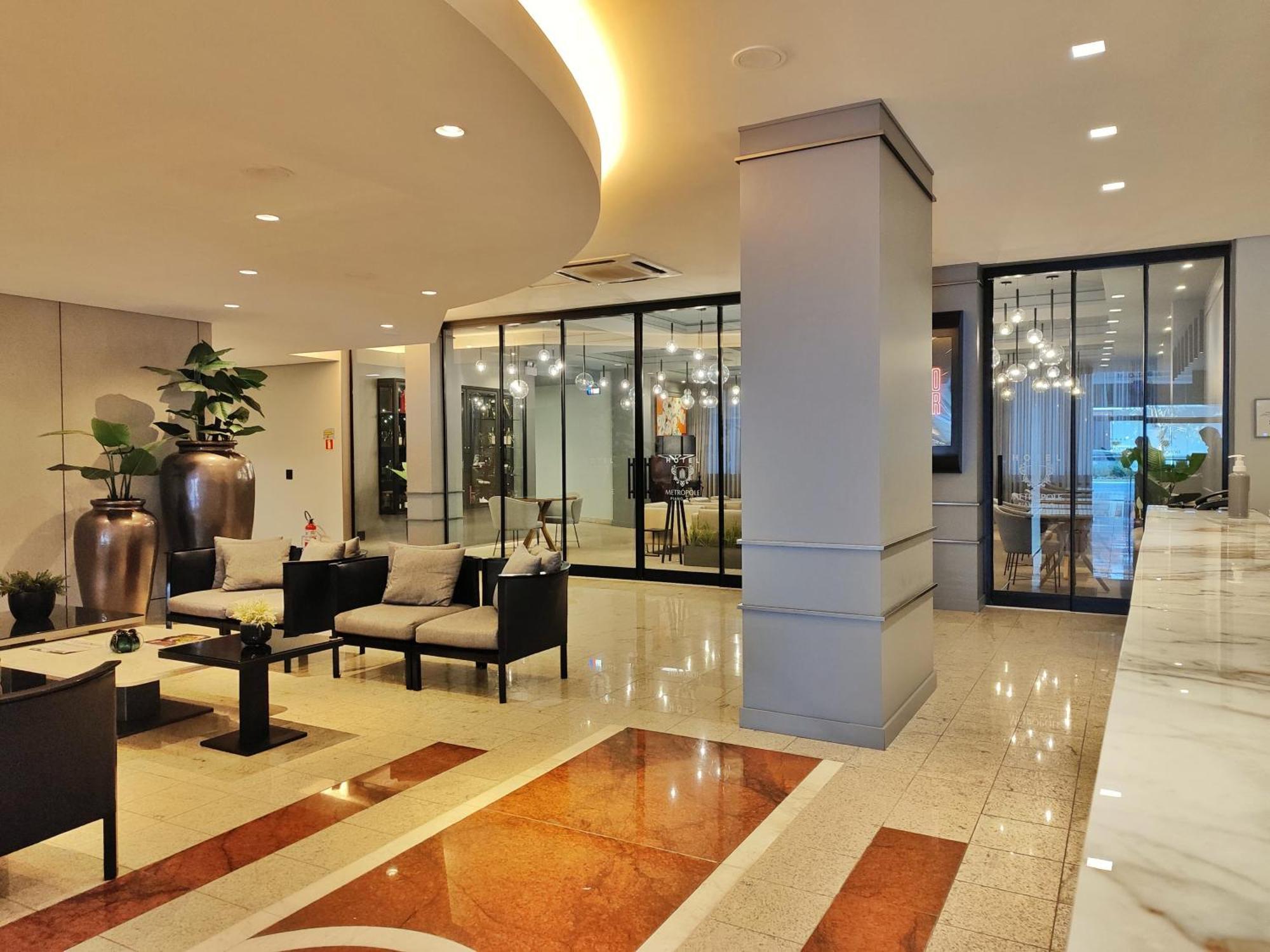 Hotel Metropole มารินกา ภายนอก รูปภาพ