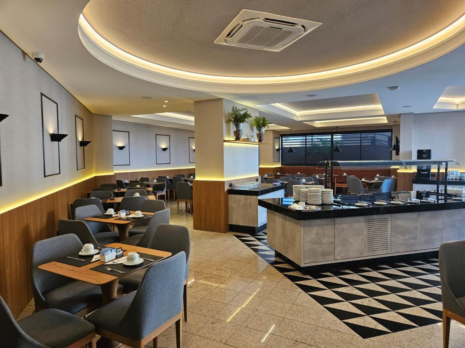 Hotel Metropole มารินกา ภายนอก รูปภาพ